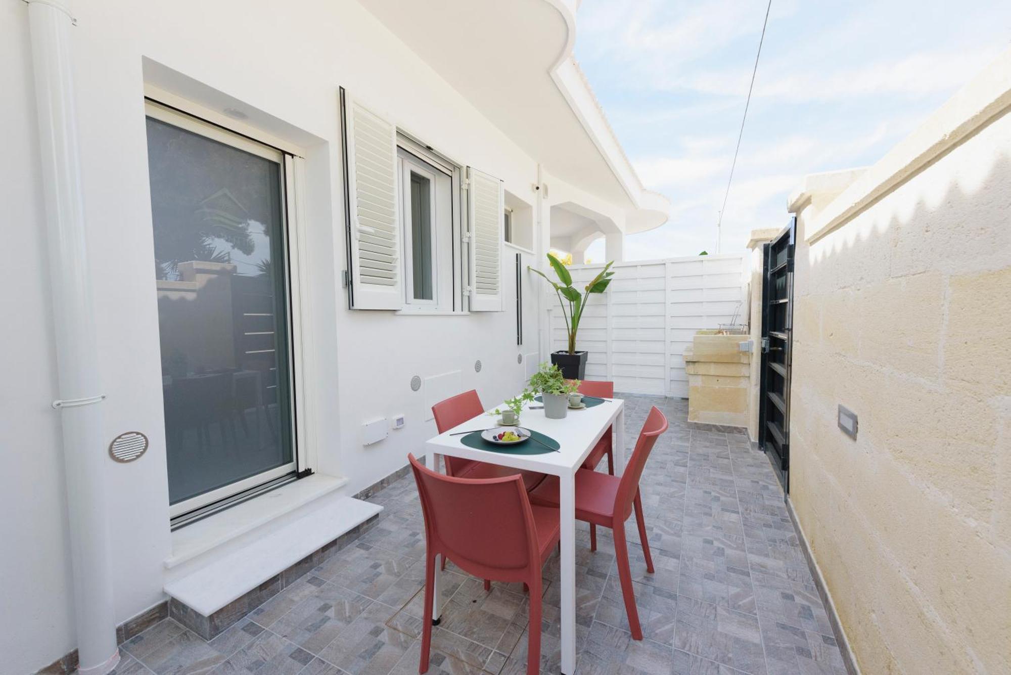 Salentin Home - Sunrelax Сан-Пьетро-ин-Беванья Экстерьер фото